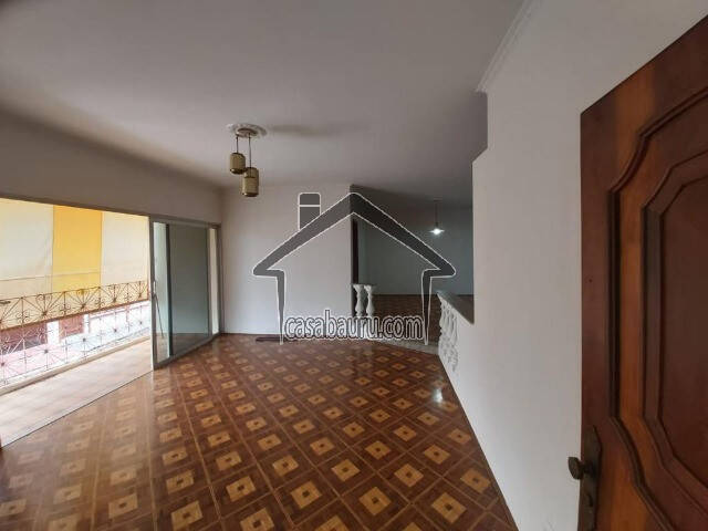 #149 - Casa para Venda em Bauru - SP
