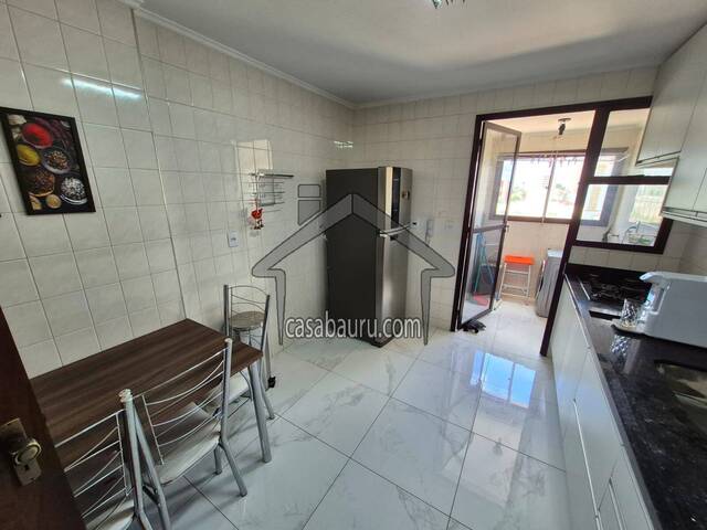 #300 - Apartamento para Venda em Bauru - SP